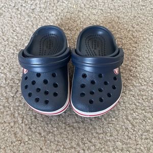 Baby crocs